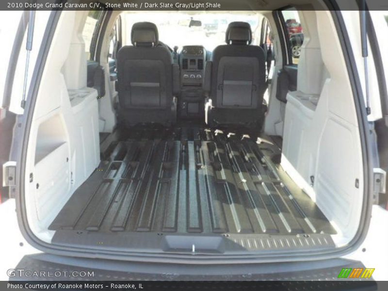  2010 Grand Caravan C/V Trunk