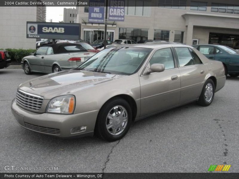 Cashmere / Shale 2004 Cadillac DeVille Sedan