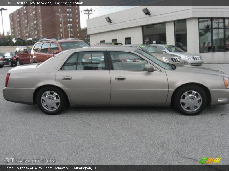 Cashmere / Shale 2004 Cadillac DeVille Sedan
