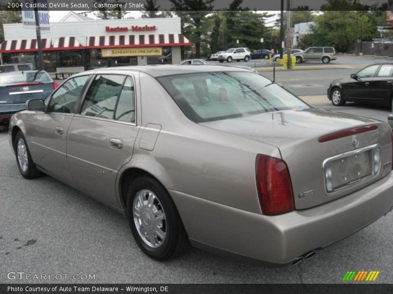 Cashmere / Shale 2004 Cadillac DeVille Sedan
