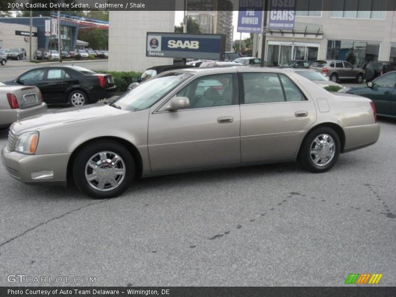 Cashmere / Shale 2004 Cadillac DeVille Sedan
