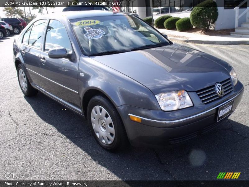 Platinum Grey Metallic / Grey 2004 Volkswagen Jetta GL Sedan