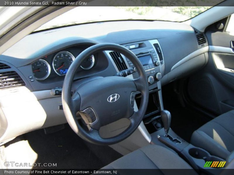 Radiant Silver / Gray 2010 Hyundai Sonata GLS