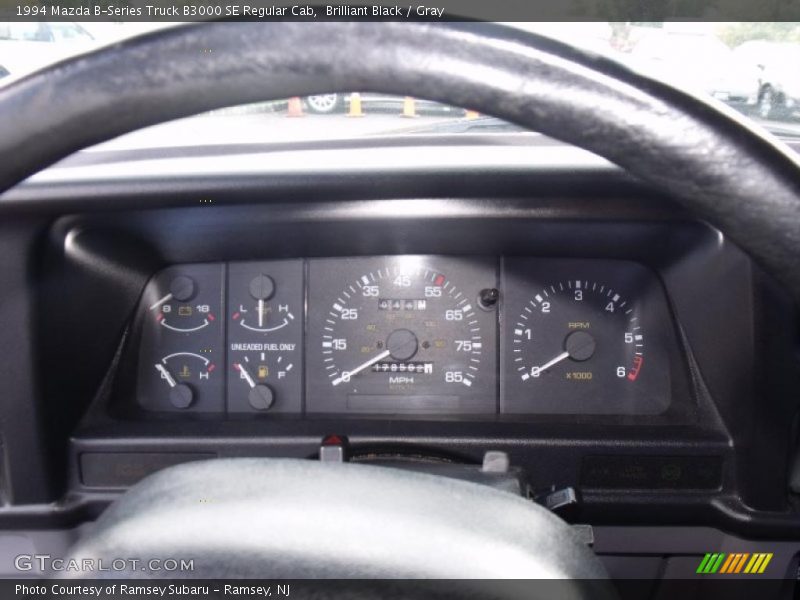  1994 B-Series Truck B3000 SE Regular Cab B3000 SE Regular Cab Gauges