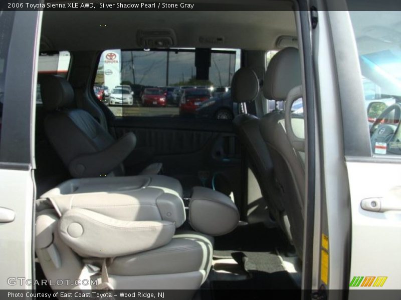 Silver Shadow Pearl / Stone Gray 2006 Toyota Sienna XLE AWD