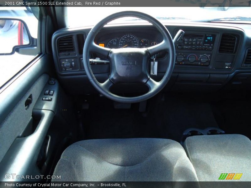 Dashboard of 2001 Sierra 1500 SLE Extended Cab