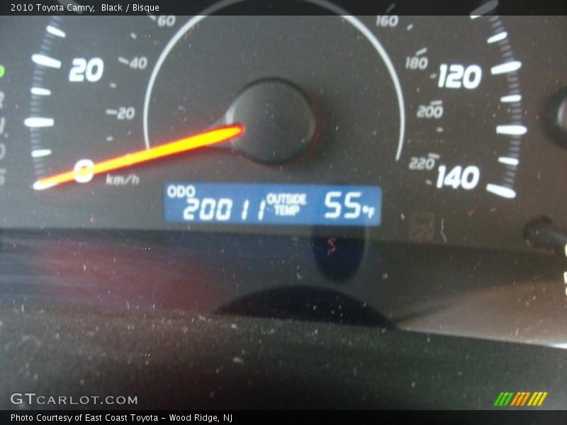 Black / Bisque 2010 Toyota Camry