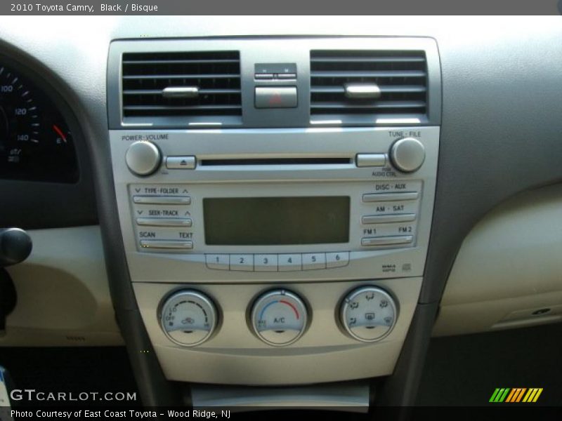 Black / Bisque 2010 Toyota Camry