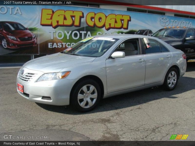 Titanium Metallic / Ash 2007 Toyota Camry LE