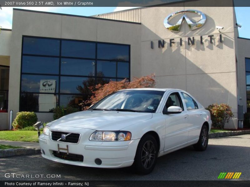 Ice White / Graphite 2007 Volvo S60 2.5T AWD