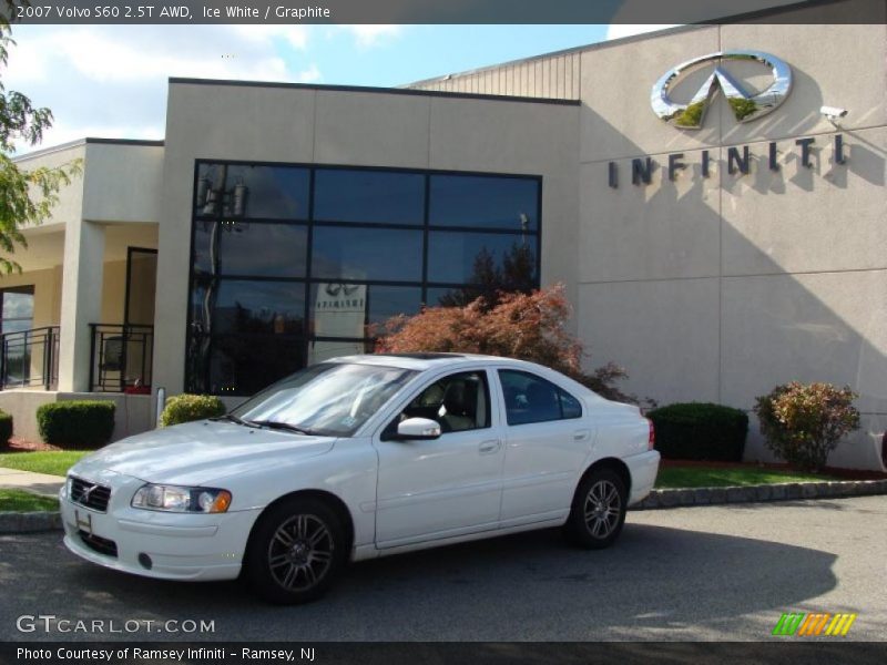 Ice White / Graphite 2007 Volvo S60 2.5T AWD