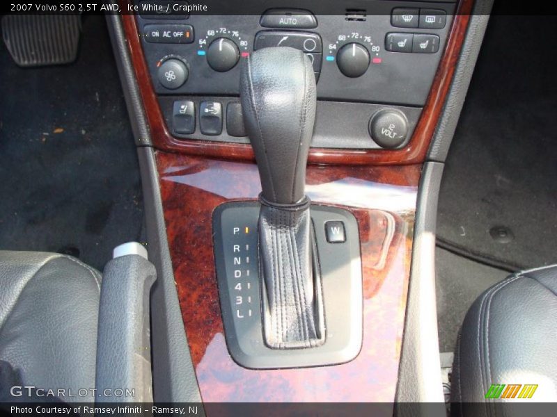  2007 S60 2.5T AWD 5 Speed Automatic Shifter