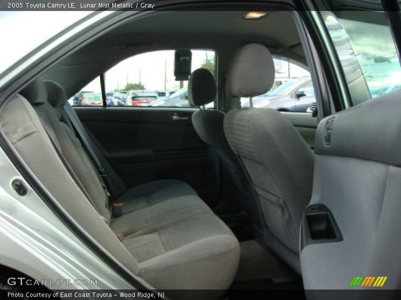 Lunar Mist Metallic / Gray 2005 Toyota Camry LE