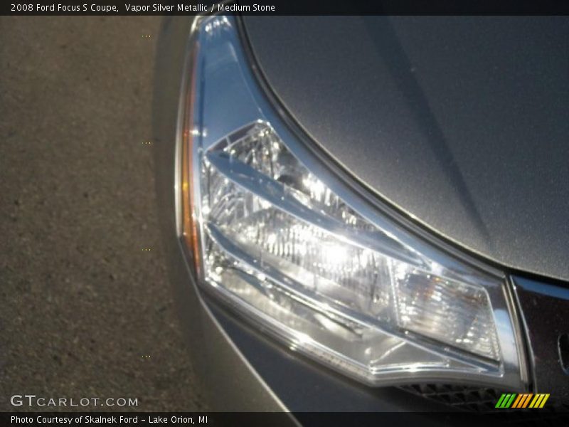 Vapor Silver Metallic / Medium Stone 2008 Ford Focus S Coupe