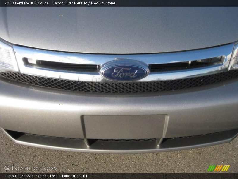 Vapor Silver Metallic / Medium Stone 2008 Ford Focus S Coupe