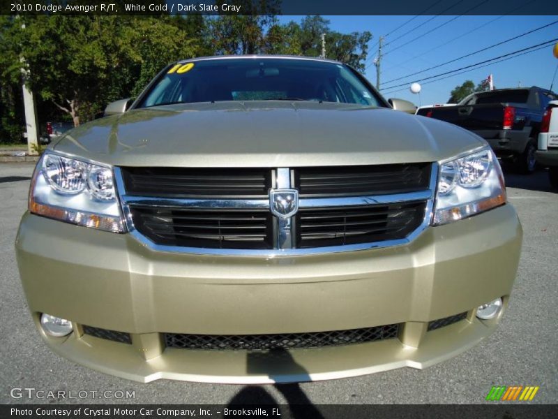 White Gold / Dark Slate Gray 2010 Dodge Avenger R/T
