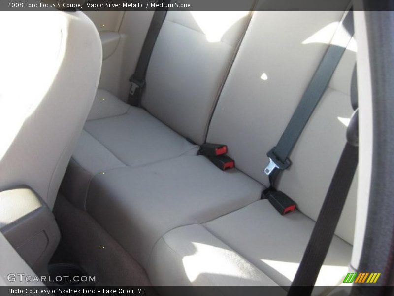 Vapor Silver Metallic / Medium Stone 2008 Ford Focus S Coupe