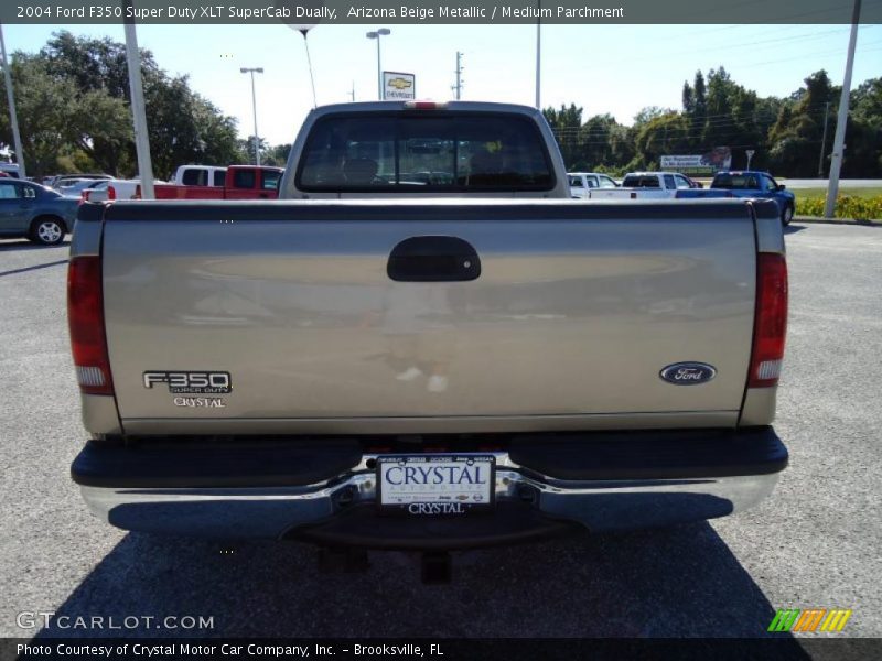 Arizona Beige Metallic / Medium Parchment 2004 Ford F350 Super Duty XLT SuperCab Dually