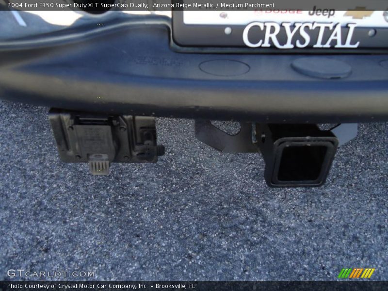 Arizona Beige Metallic / Medium Parchment 2004 Ford F350 Super Duty XLT SuperCab Dually
