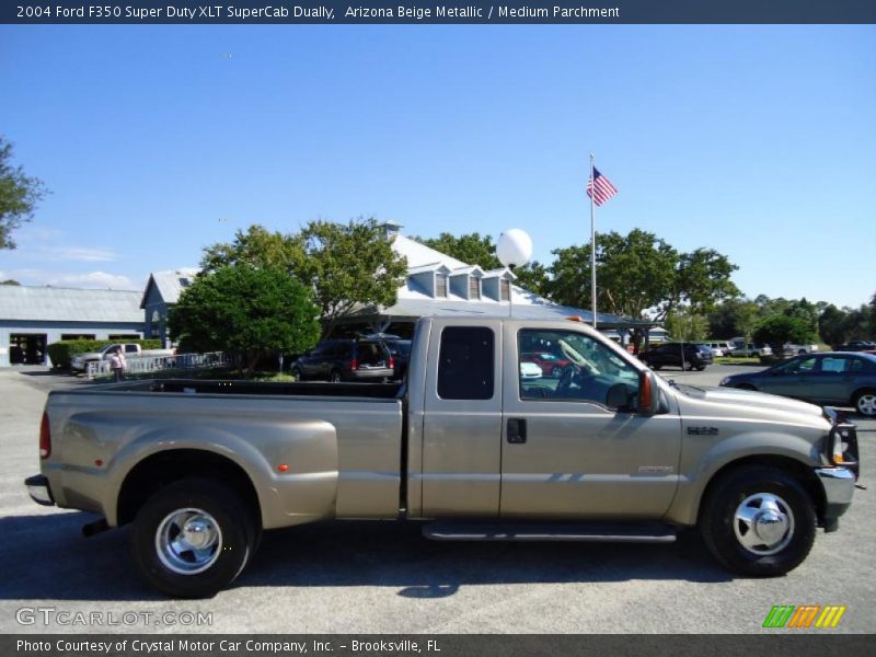 Arizona Beige Metallic / Medium Parchment 2004 Ford F350 Super Duty XLT SuperCab Dually