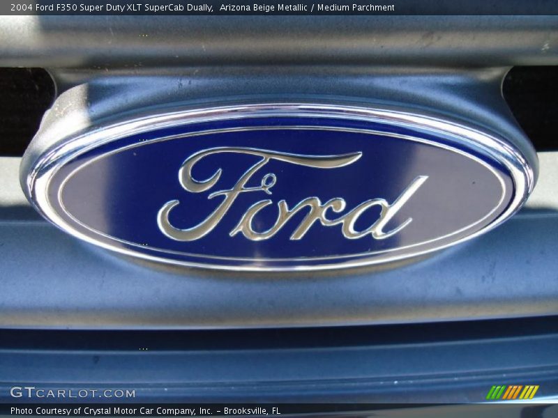  2004 F350 Super Duty XLT SuperCab Dually Logo
