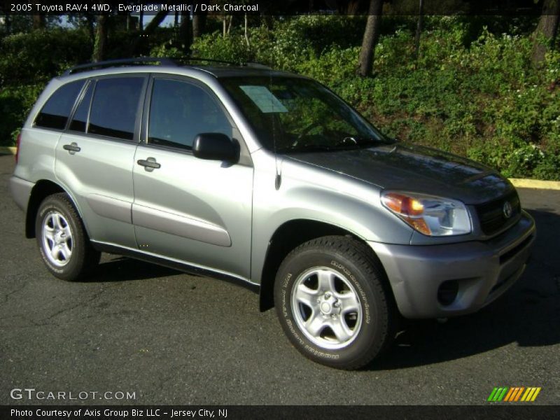 Everglade Metallic / Dark Charcoal 2005 Toyota RAV4 4WD