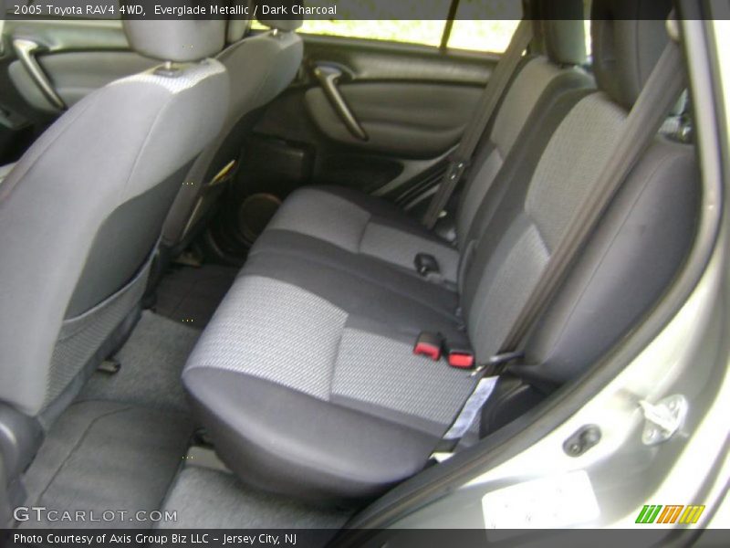 Everglade Metallic / Dark Charcoal 2005 Toyota RAV4 4WD