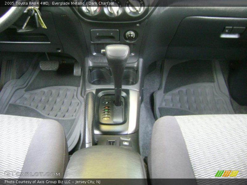 Everglade Metallic / Dark Charcoal 2005 Toyota RAV4 4WD