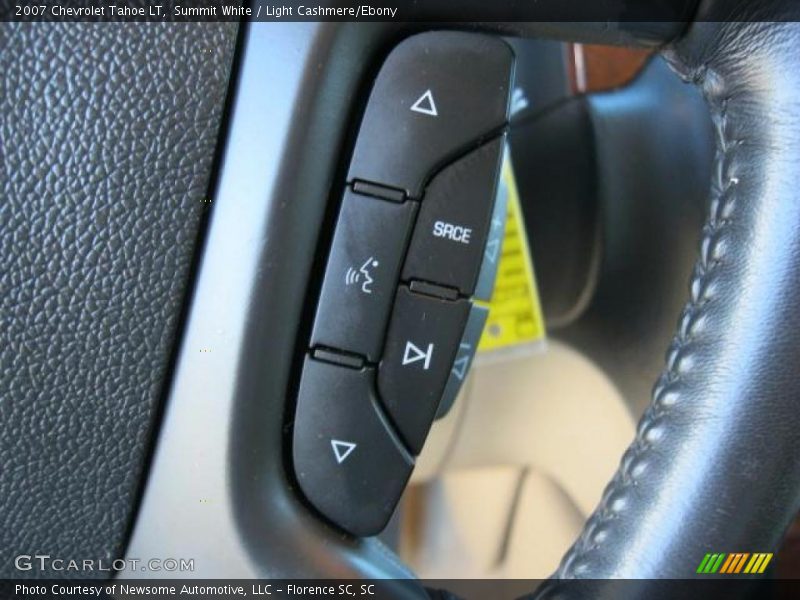 Summit White / Light Cashmere/Ebony 2007 Chevrolet Tahoe LT