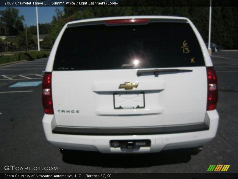 Summit White / Light Cashmere/Ebony 2007 Chevrolet Tahoe LT