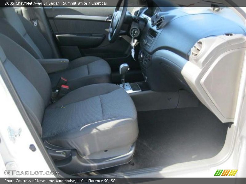 Summit White / Charcoal 2009 Chevrolet Aveo LT Sedan