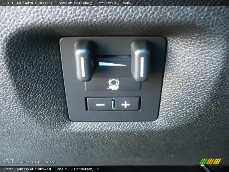 Summit White / Ebony 2011 GMC Sierra 3500HD SLT Crew Cab 4x4 Dually