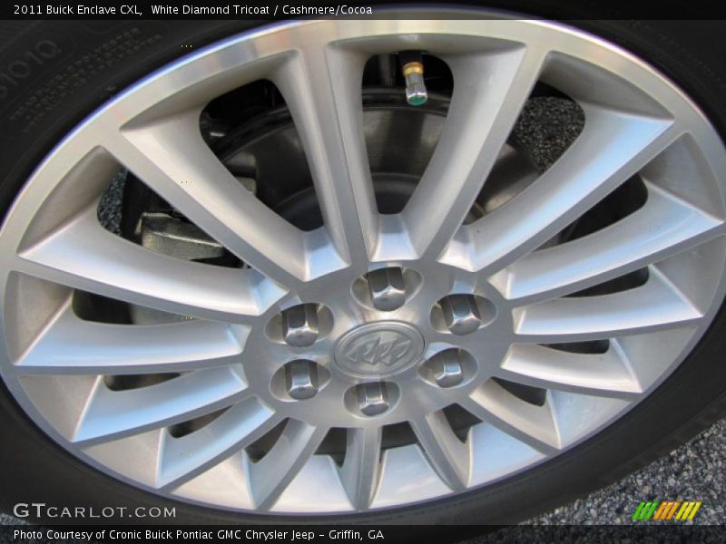 White Diamond Tricoat / Cashmere/Cocoa 2011 Buick Enclave CXL