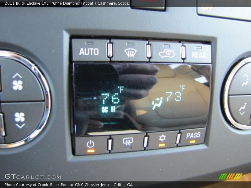 White Diamond Tricoat / Cashmere/Cocoa 2011 Buick Enclave CXL