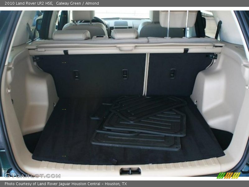 Galway Green / Almond 2010 Land Rover LR2 HSE