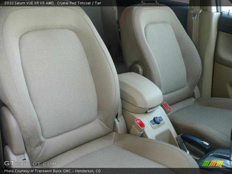  2010 VUE XR V6 AWD Tan Interior