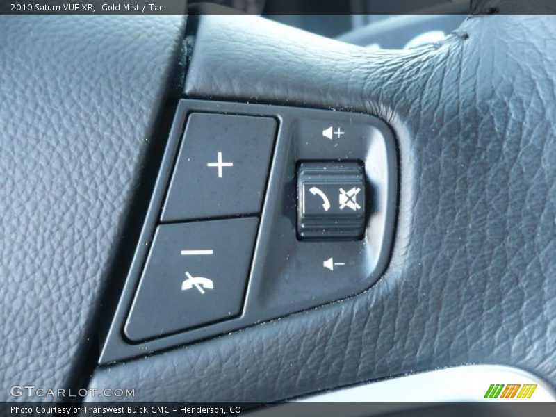 Gold Mist / Tan 2010 Saturn VUE XR