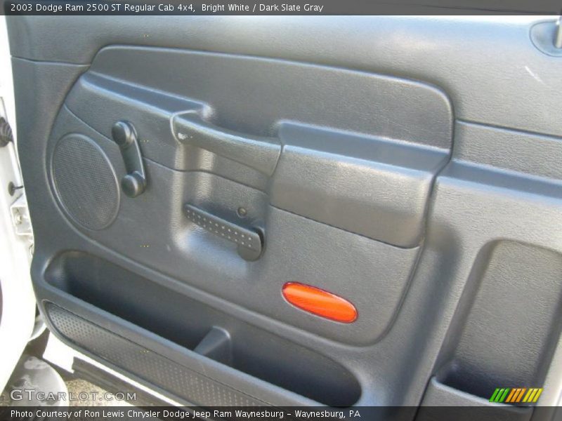 Bright White / Dark Slate Gray 2003 Dodge Ram 2500 ST Regular Cab 4x4