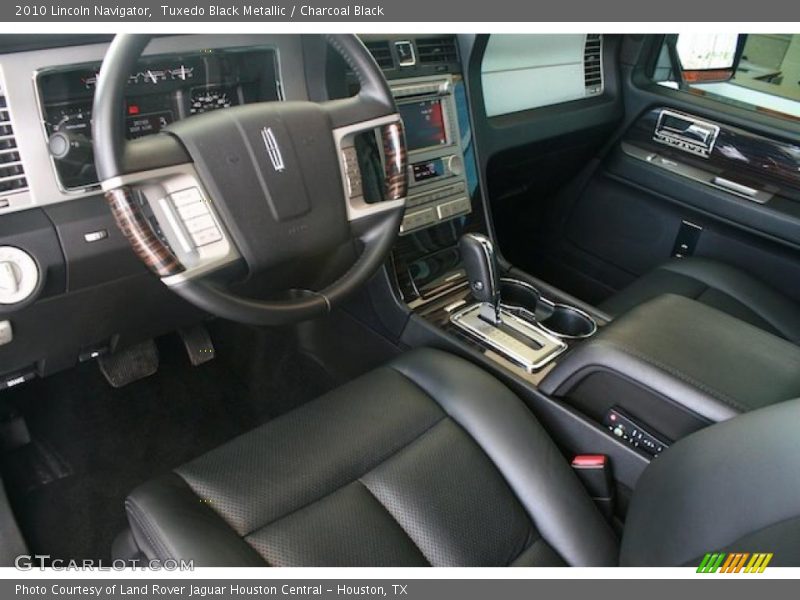  2010 Navigator  Charcoal Black Interior