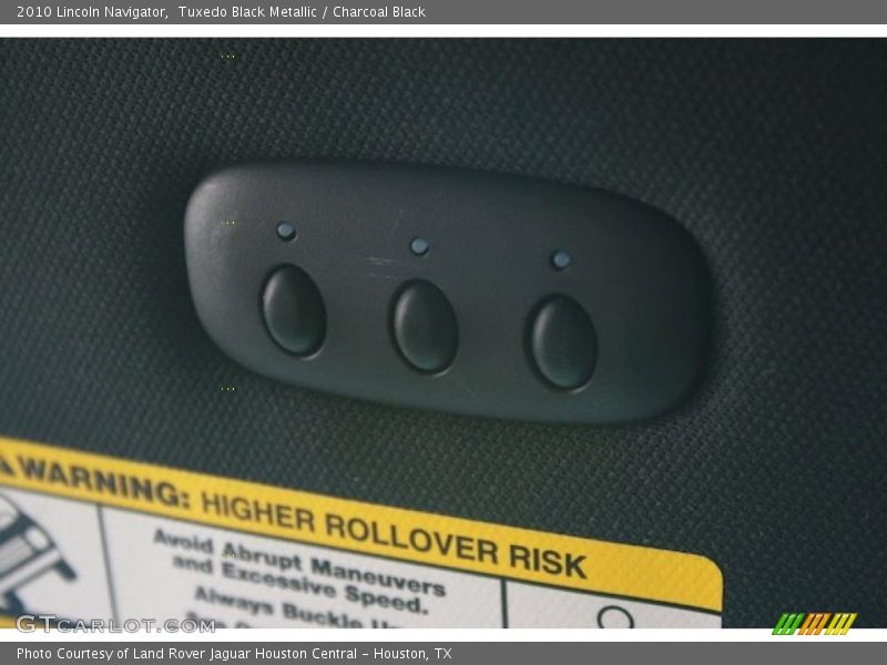 Tuxedo Black Metallic / Charcoal Black 2010 Lincoln Navigator