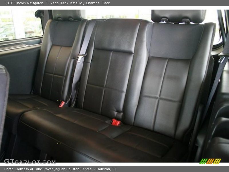 2010 Navigator  Charcoal Black Interior