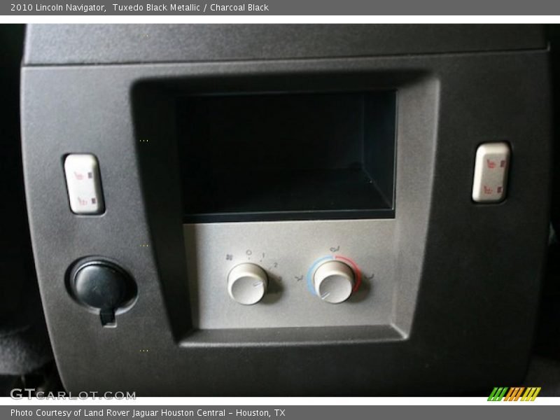 Tuxedo Black Metallic / Charcoal Black 2010 Lincoln Navigator
