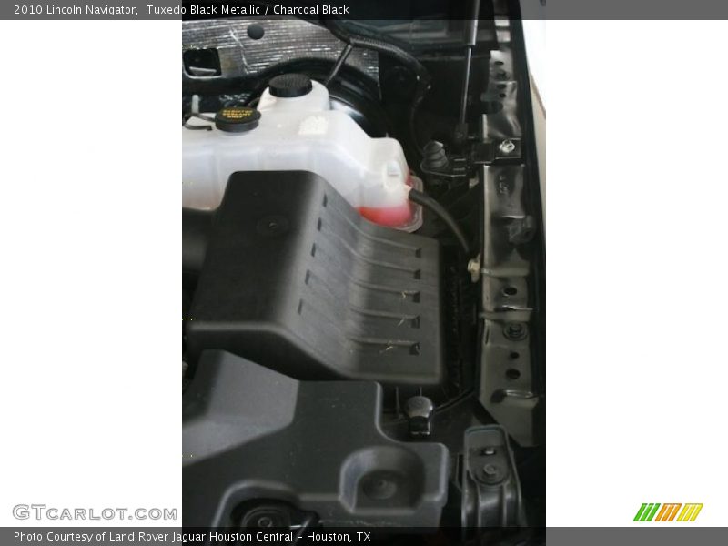 Tuxedo Black Metallic / Charcoal Black 2010 Lincoln Navigator