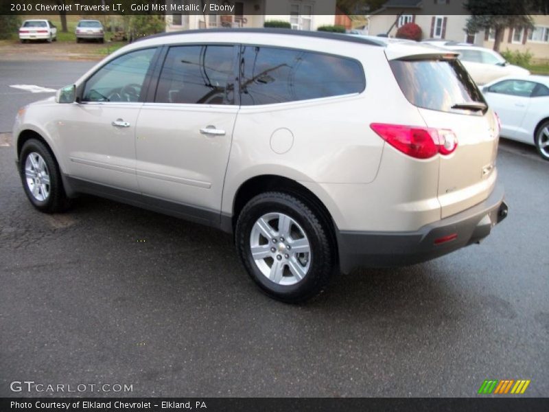 Gold Mist Metallic / Ebony 2010 Chevrolet Traverse LT