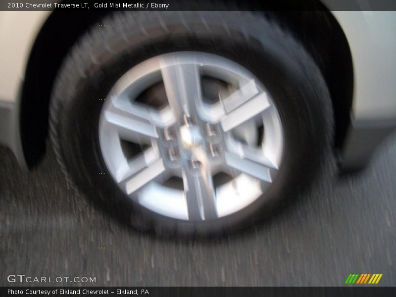 Gold Mist Metallic / Ebony 2010 Chevrolet Traverse LT