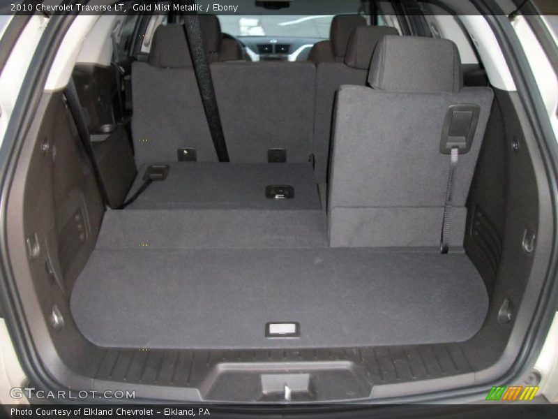 Gold Mist Metallic / Ebony 2010 Chevrolet Traverse LT