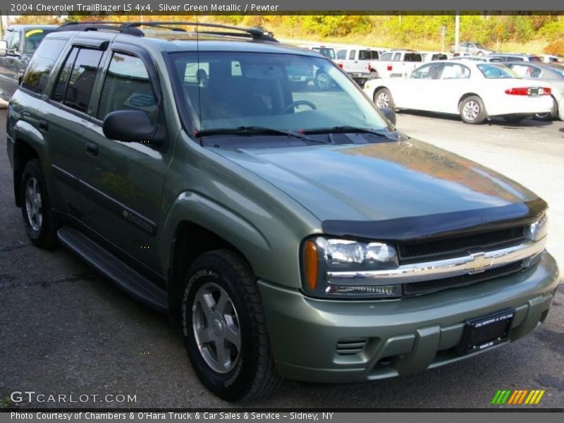 Silver Green Metallic / Pewter 2004 Chevrolet TrailBlazer LS 4x4