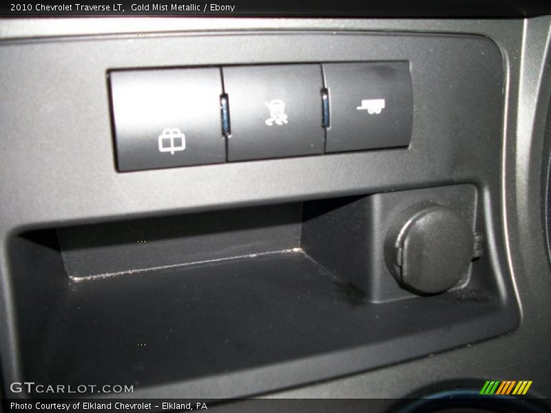Gold Mist Metallic / Ebony 2010 Chevrolet Traverse LT