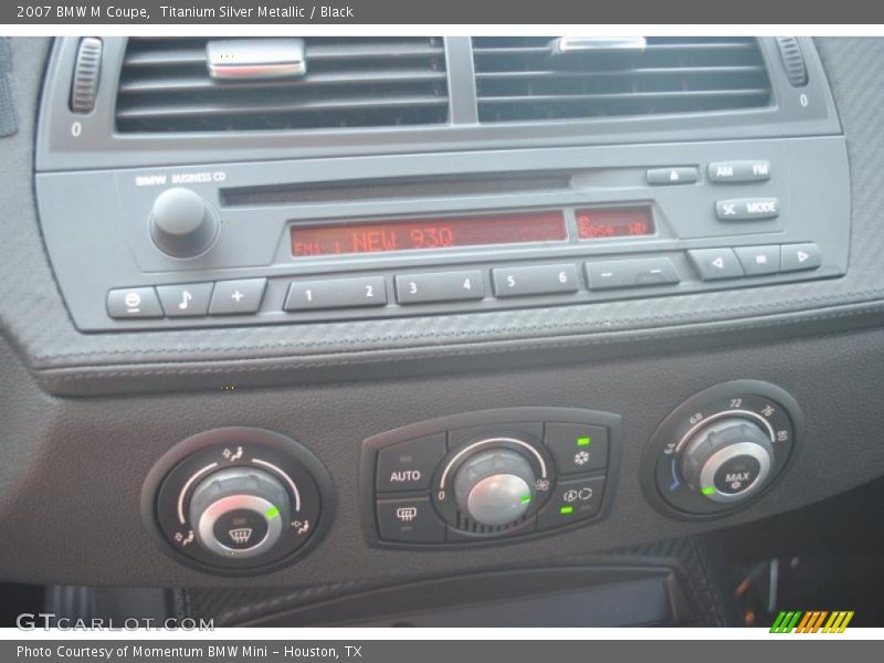 Controls of 2007 M Coupe