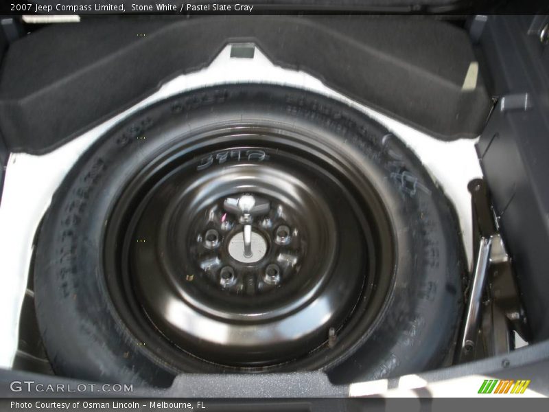 Stone White / Pastel Slate Gray 2007 Jeep Compass Limited